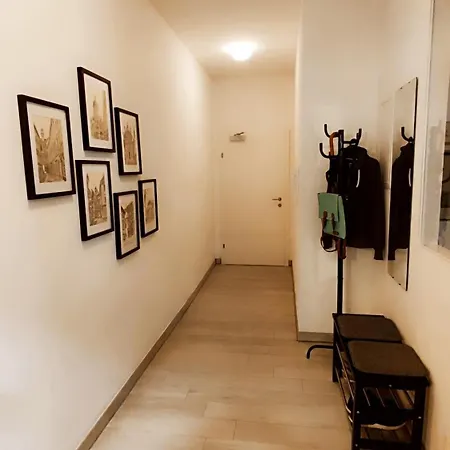 Altstadt-idylle Mit Balkon Und Parkplatz *